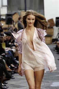 Rosie Huntington-Whiteley