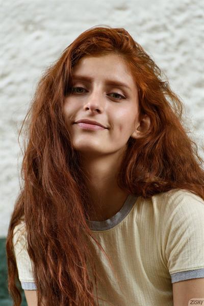 Rosa Calderon Cute Ginger in Shorts