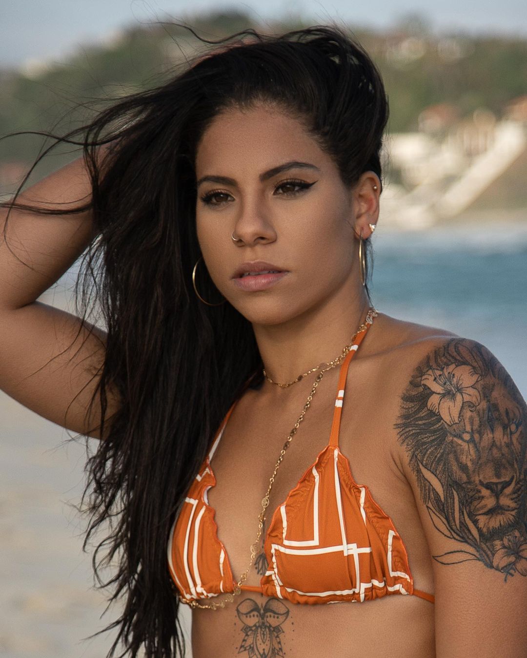 Beautiful Brazilian diver