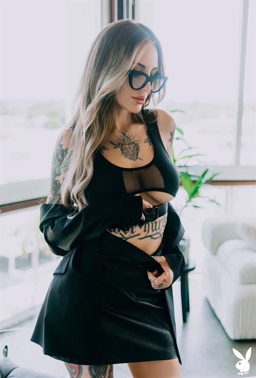 Paige Amaze Pictures Paige Amaze Inked Blonde with Glasses
