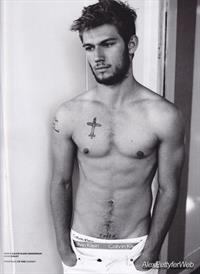 Alex Pettyfer