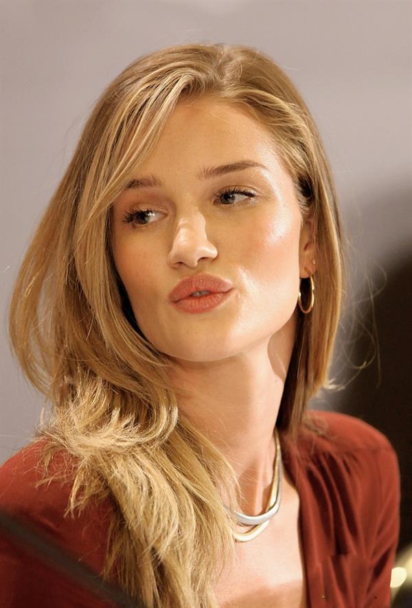 Rosie Huntington-Whiteley