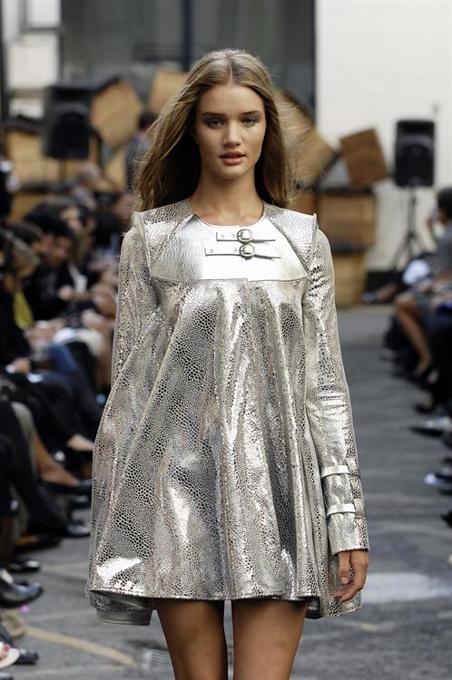 Rosie Huntington-Whiteley