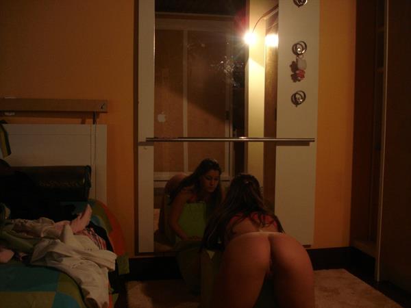 TEEN HOTTIE