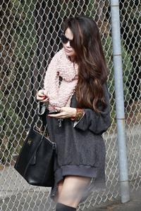 Selena Gomez arriving at a studio in LA 2/8/13 