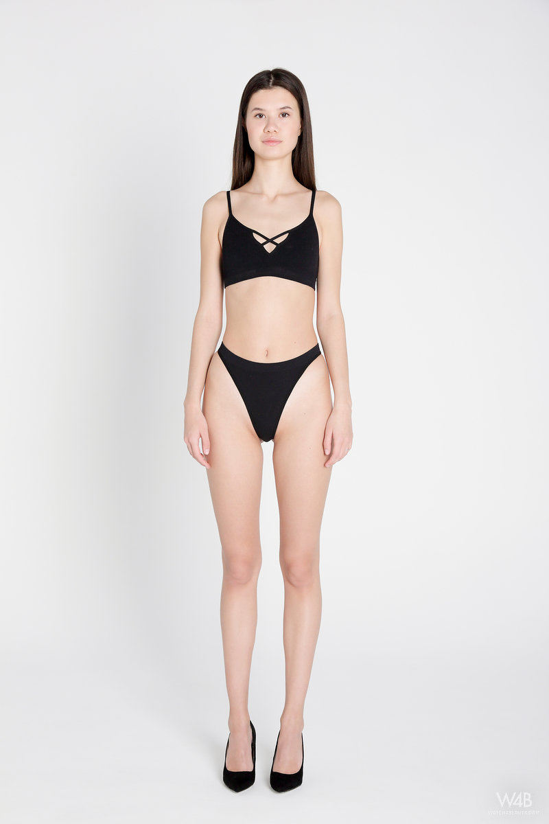 Evelin: CASTING Evelin