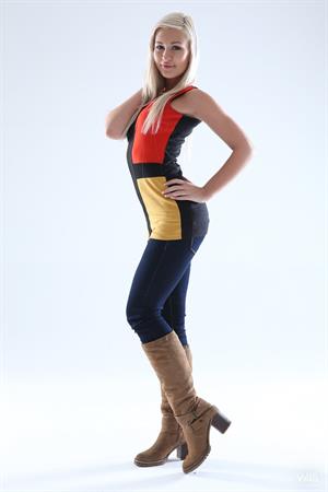 Tracy Lindsay: CASTING Tracy Lindsay