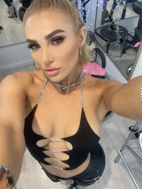 Kenzie Anne - Celebrity/Actress/Adult Film star/Pet of the month/AVN Award winner