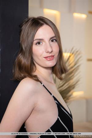 Lillie Pie Nude Pictures Fire Lounge