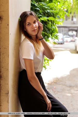 Giselle Nude Pictures Bright Day