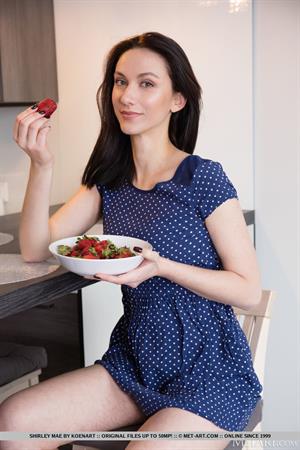 Shirley Mae Nude Pictures Presenting Shirley Mae