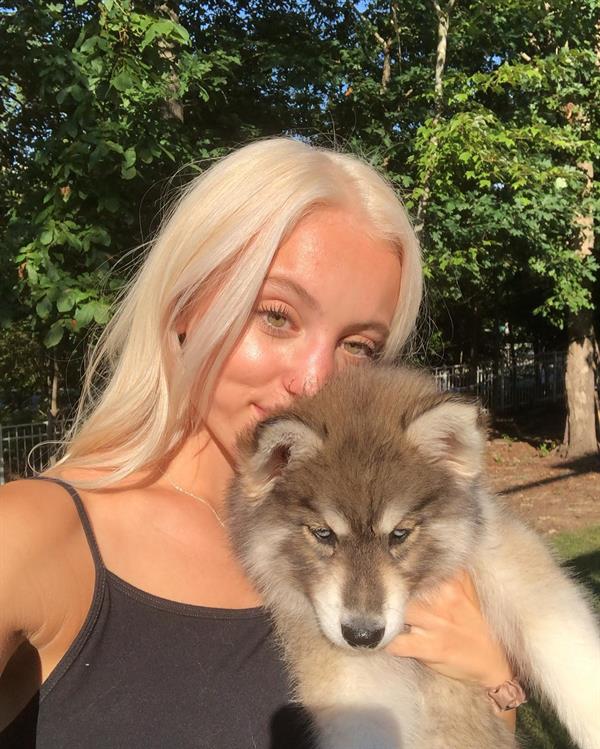 Riley Hubatka