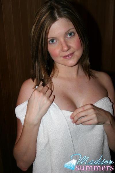 Madison Summers in the sauna