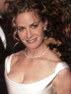 Elisabeth Shue