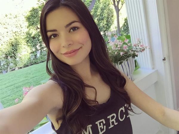 Miranda Cosgrove