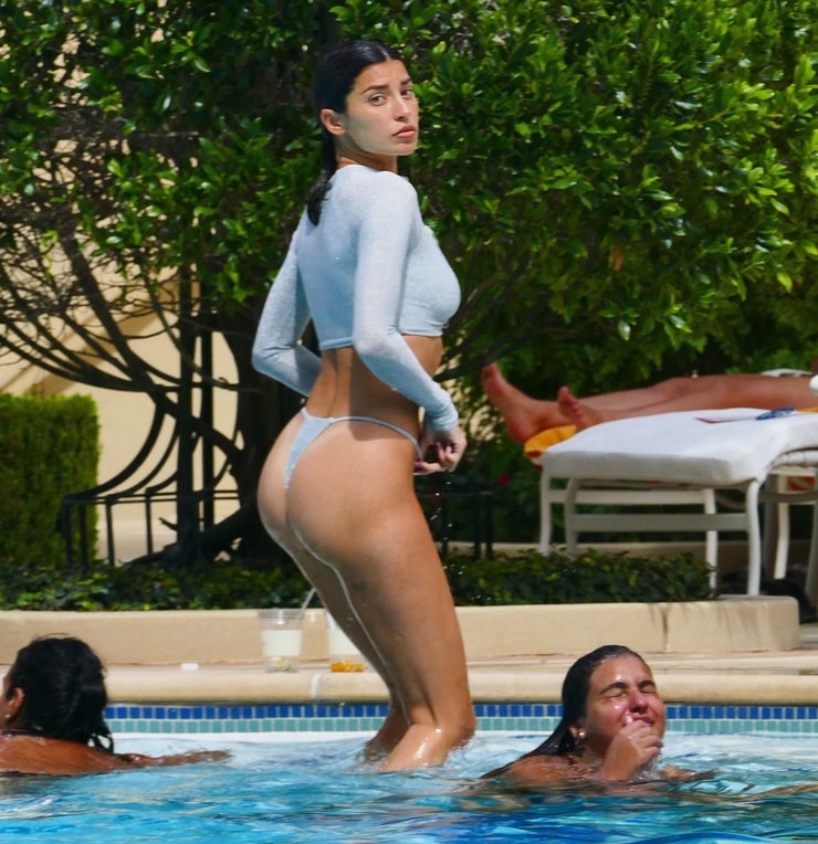 Nicole Williams English