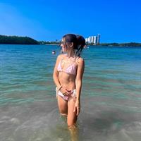 Caitlin Beadles in a bikini