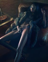 Jourdan Dunn - breasts