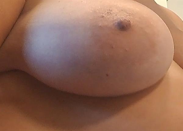 Icelandic perfect natural boobs - I like to show my Icelandic boobs