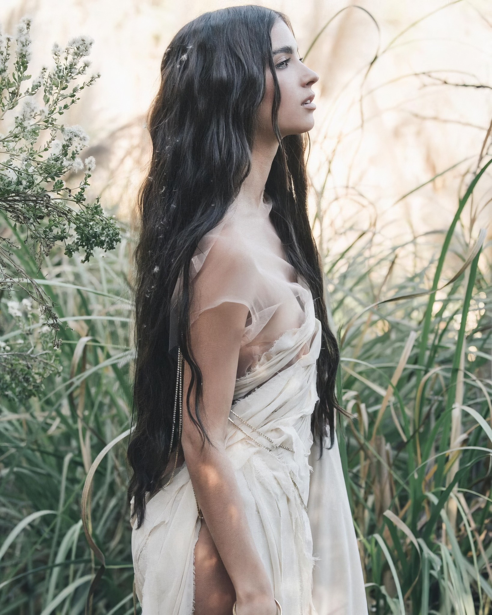 Elisha Herbert - Identical twin sisters