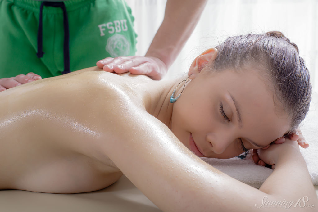 Angelica - I Need to Turn on You