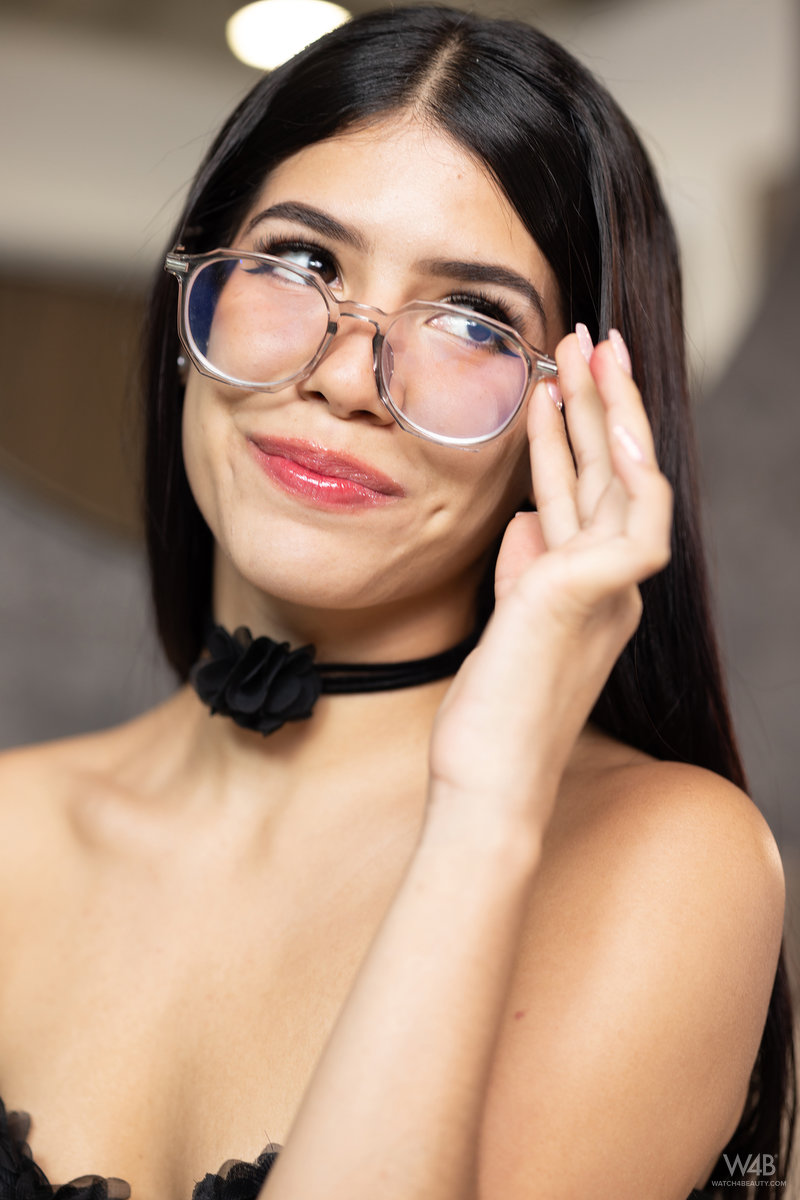 Susan Hess: New Talent Susan Hess