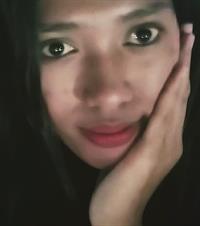 Davao Citys hardest cock sucker. Deep throat Blowjob Queen. 