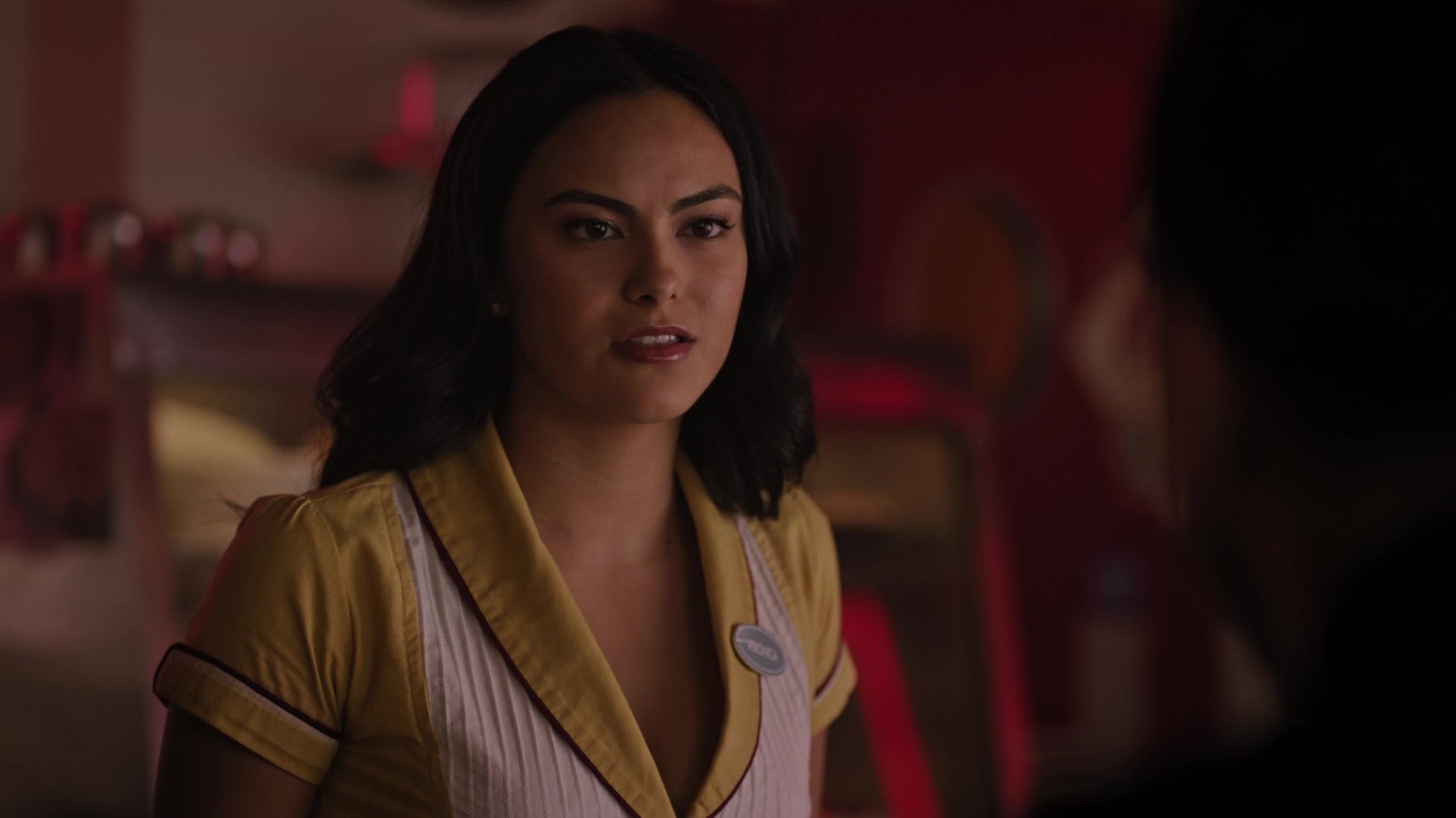 Camila Mendes