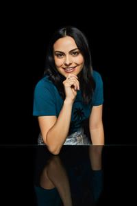 Camila Mendes
