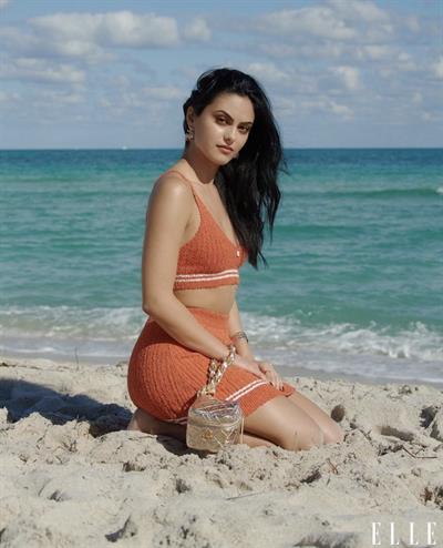 Camila Mendes