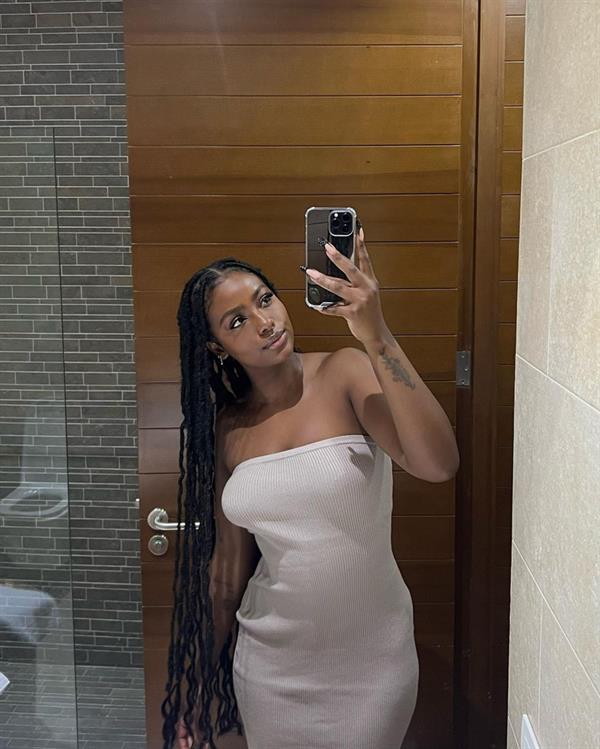 Justine Skye