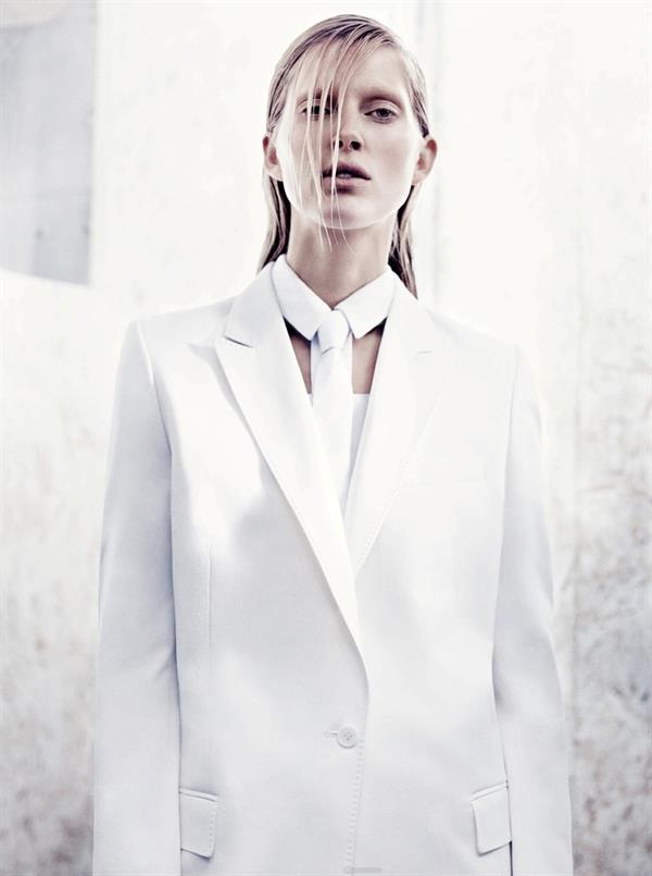 Iselin Steiro