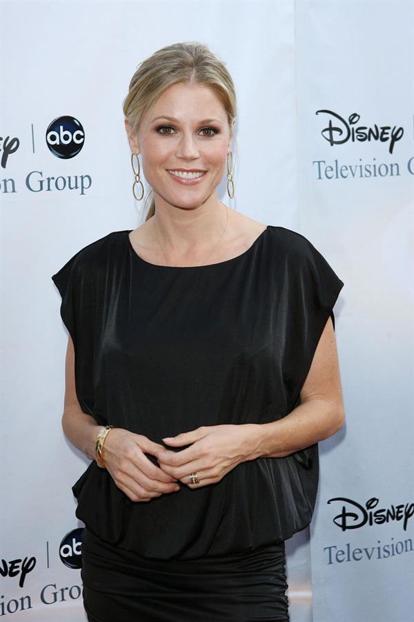 Julie Bowen