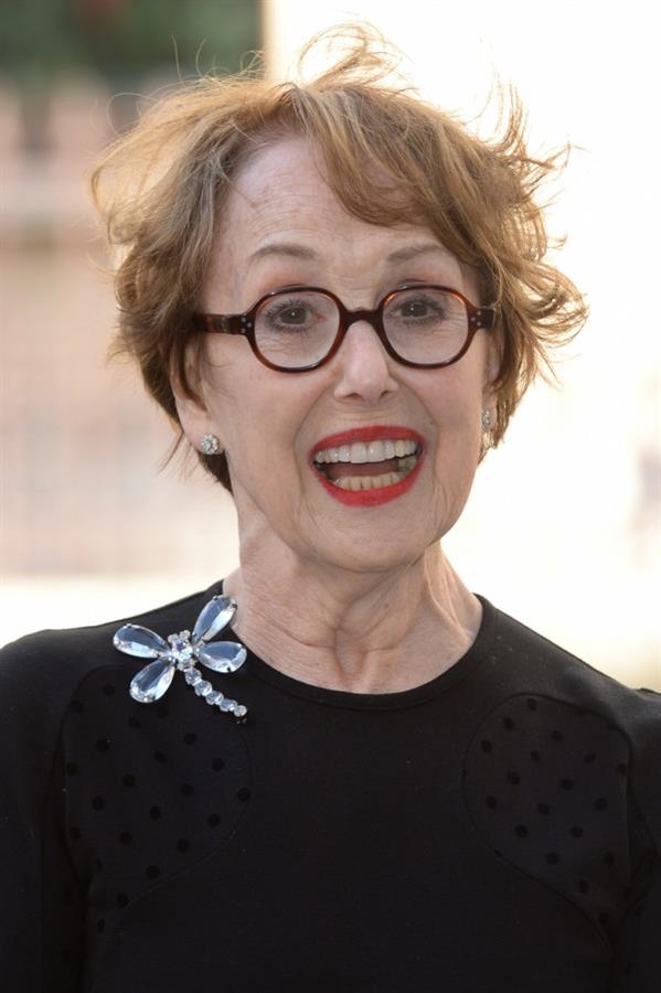 Una Stubbs