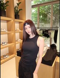 Sana (Sana Minatozaki)