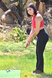 She Is Good With A Putter