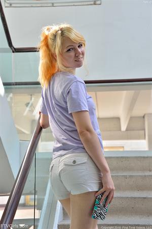 Astrid FTV Nude Pictures Flexible Striptease