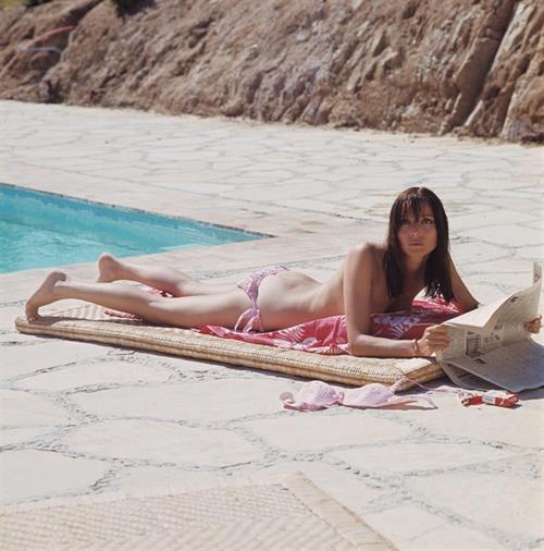 Elsa Martinelli in a bikini - ass