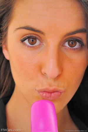 Alannah FTV Nude Pictures Alannah resort modeling