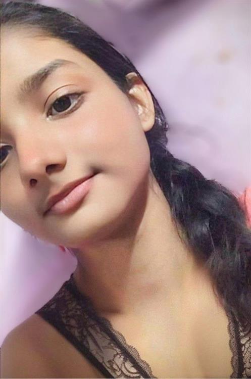 Muskan shaikh age 19