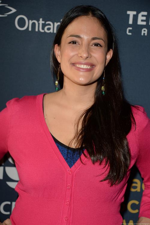 Nicola Correia Damude