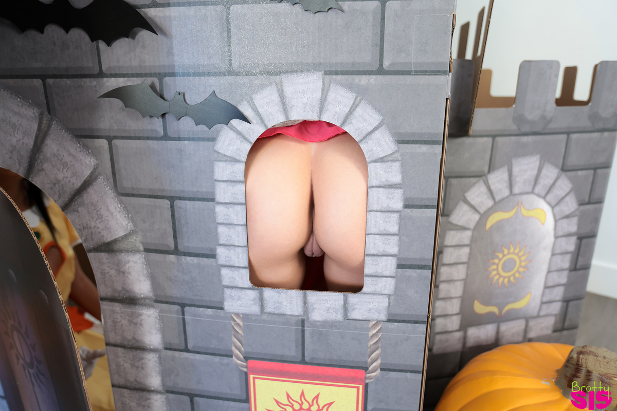 Bianca Bangs and Chanel Camryn make boo holes for Bianca's stepbro to put his dick in for a hardcore good time