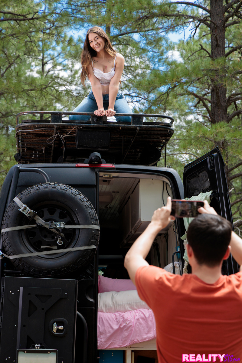 When horny Sera Ryder accidentally admits she is having wet dreams about her stepbro they decide to fuck it out