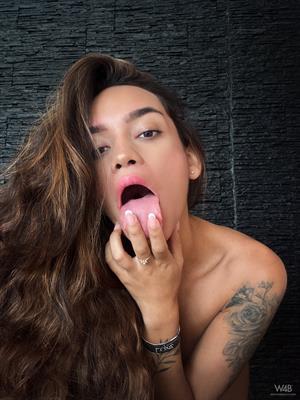 Dulce Nude Pictures Dulce: Selfie 4U: Don't Forget Me