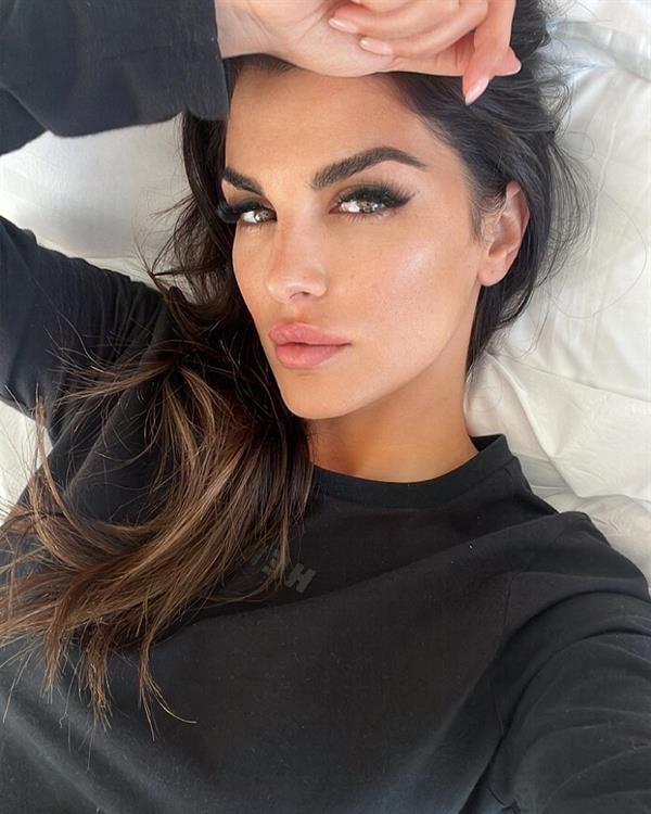 Aylar Lie