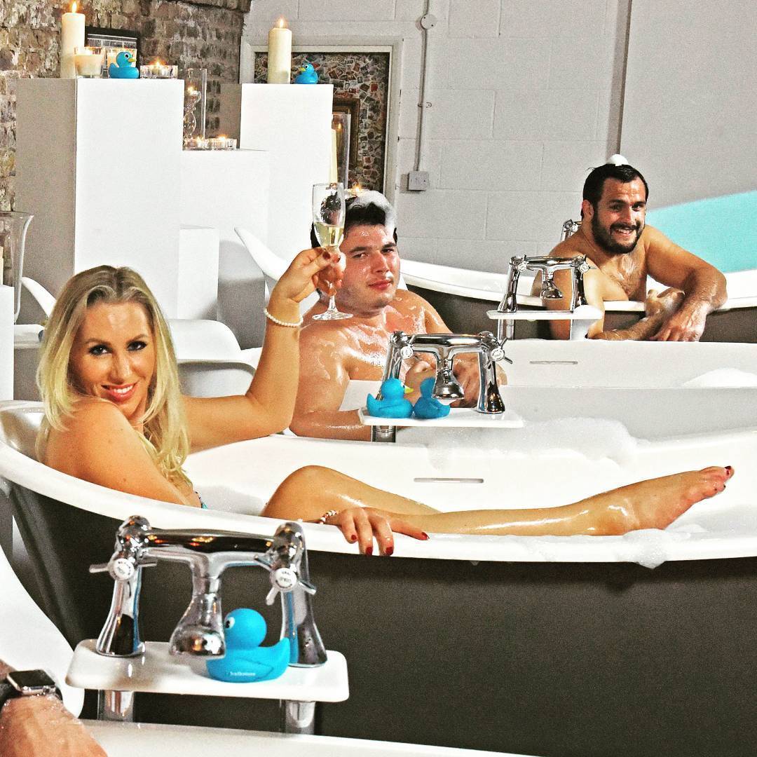 Journalist and part time model 