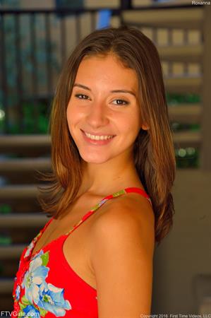 Roxanna-II FTV Nude Pictures Figure Like A VS Model