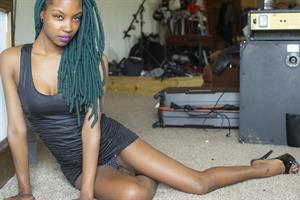 Violet Pretty Nude Pictures Violet Pretty's Dress