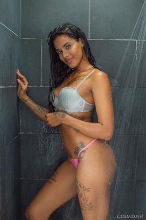 Jameika's Shower Set