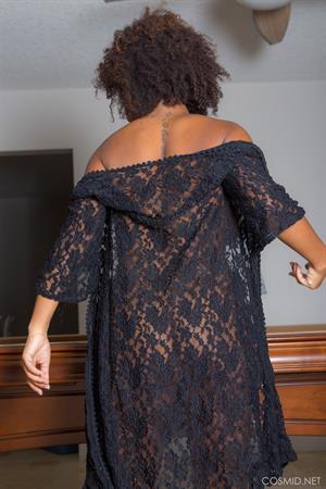 Whitney Williams Nude Pictures Whitney's Cover Up